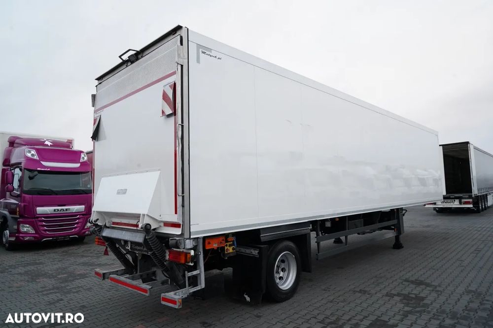 Schmitz Cargobull REFRIGERAT / THERMO KING SLX SPECTRUM / 1 axă / 11,3 M / MULTIMEMBRU / DHOLLANDIA LIFT / SAF - 7