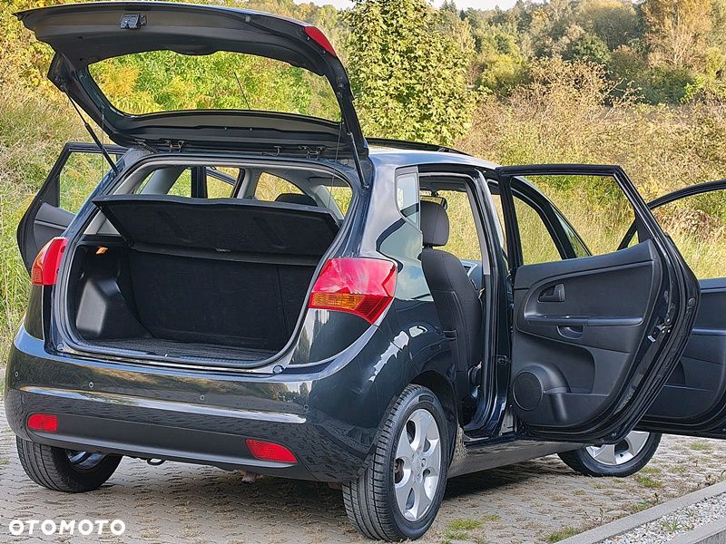 Kia Venga 1.4 CVVT Titanium Collection - 39