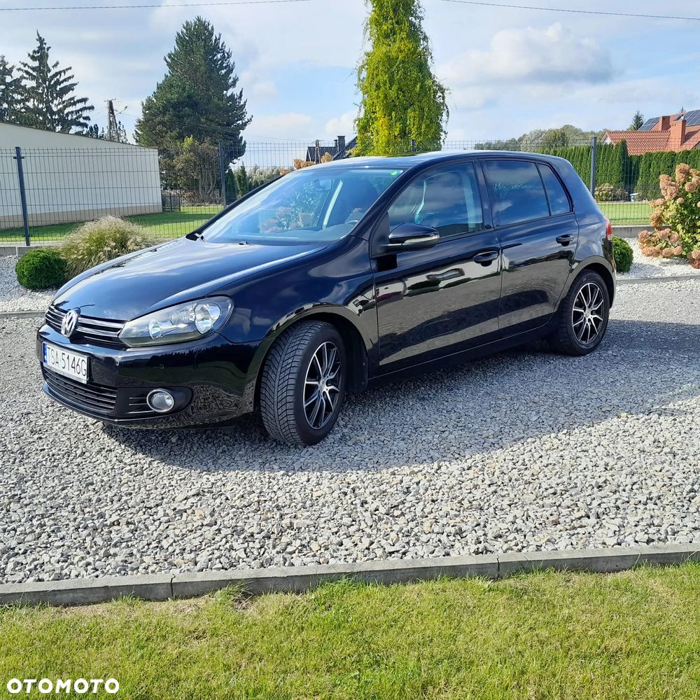 Volkswagen Golf - 6