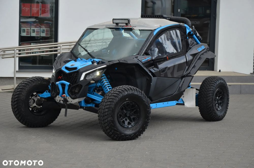 Can-Am Maverick - 3