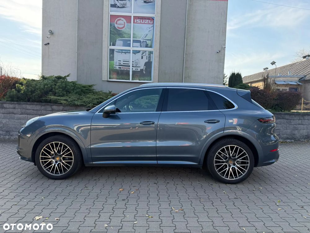 Porsche Cayenne Standard - 6