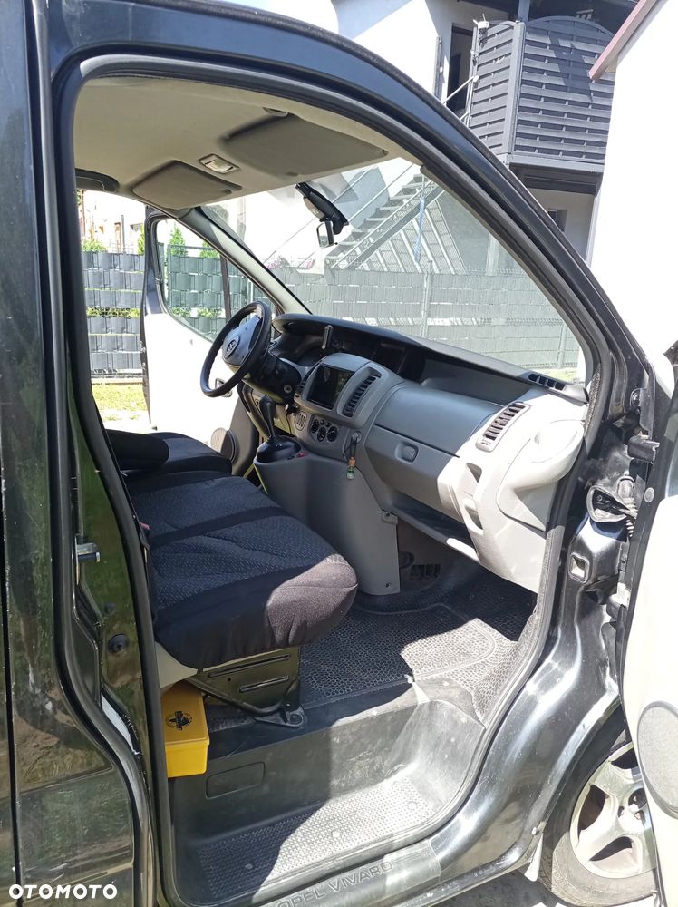 Opel Vivaro - 5