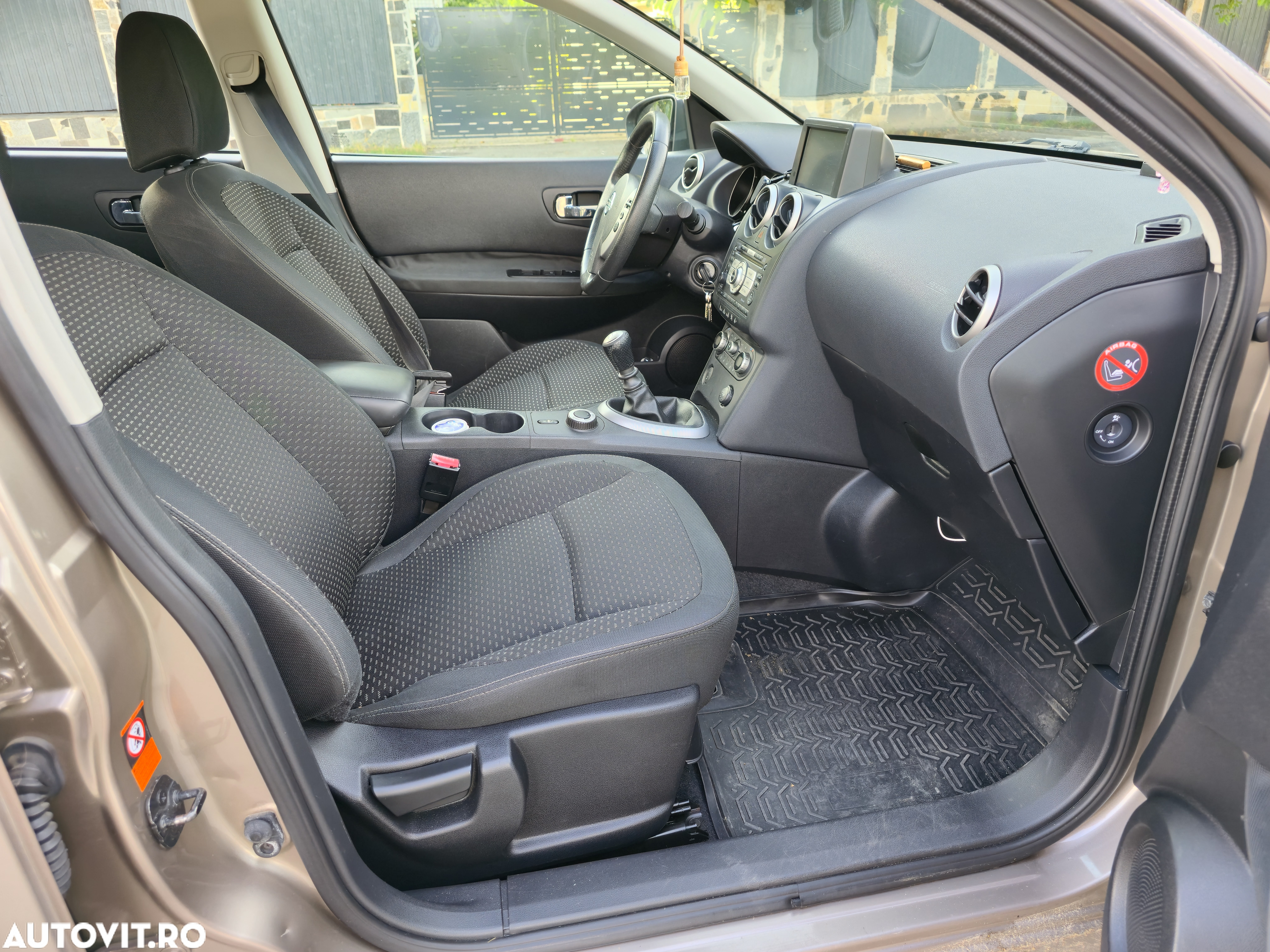 Nissan Qashqai 2.0 DCI DPF Acenta - 9