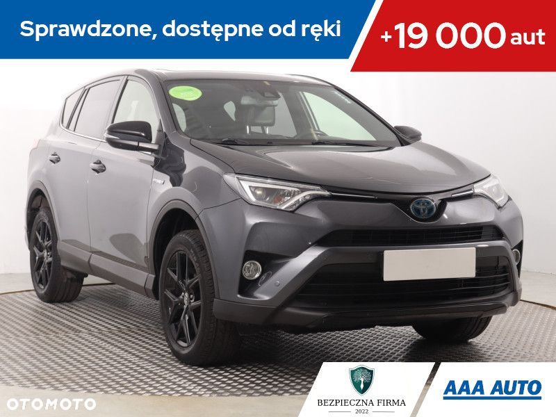 Toyota RAV4 - 1