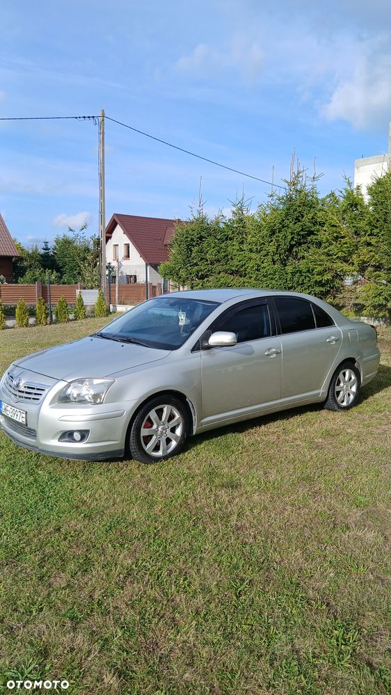 Toyota Avensis 2.2 D-4D Prestige Premium - 1