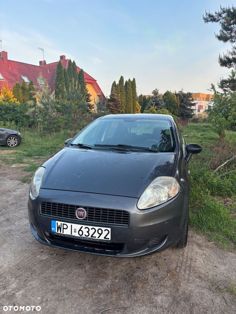 Fiat Grande Punto - 9