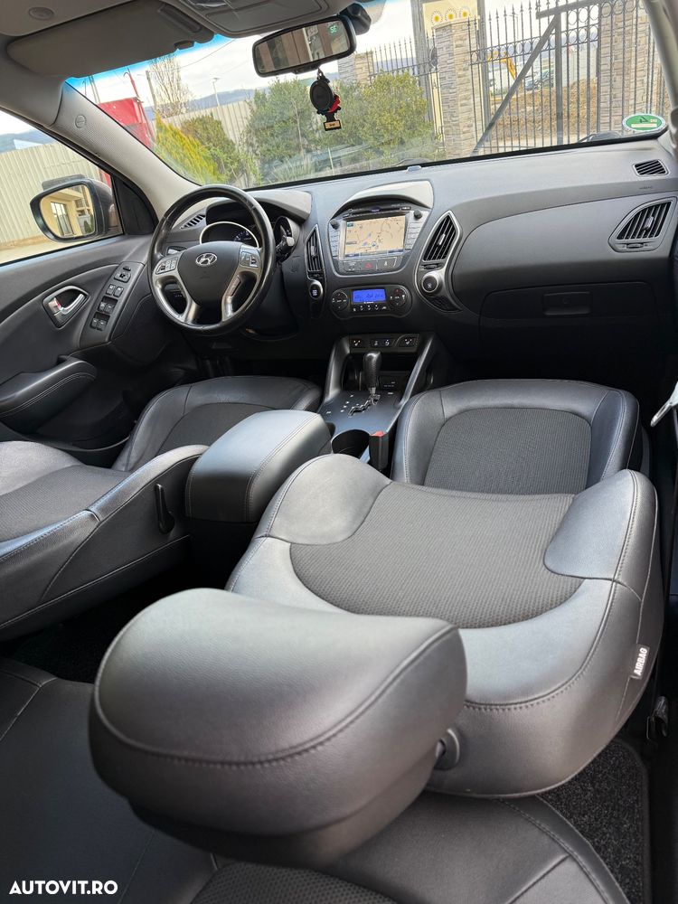 Hyundai ix35 2.0 CRDI 4WD Automatik Style - 11