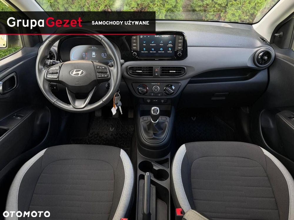 Hyundai i10 - 10