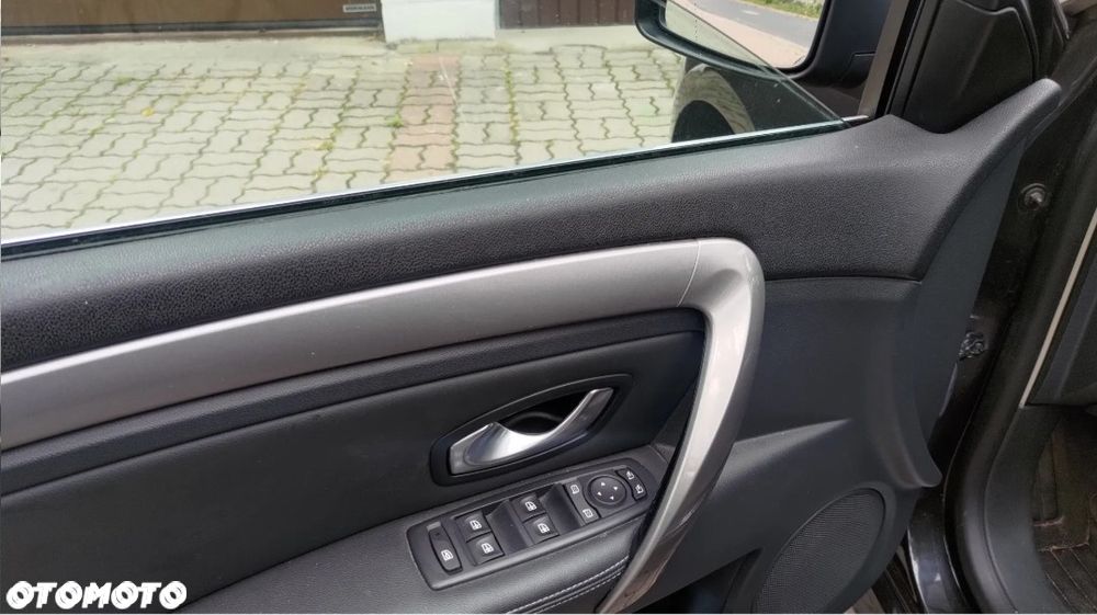 Renault Laguna dCi 110 FAP Dynamique - 17