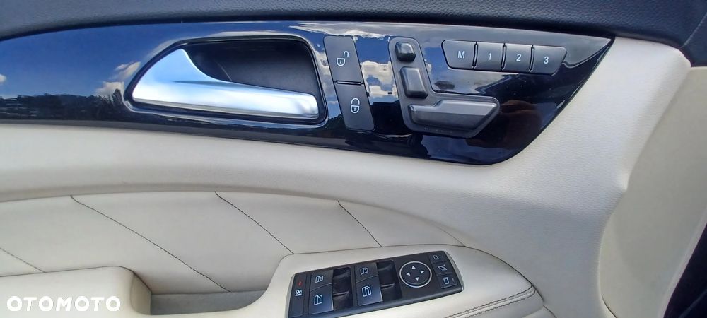 Mercedes-Benz CLS 350 CDI DPF BlueEFFICIENCY 7G-T - 15