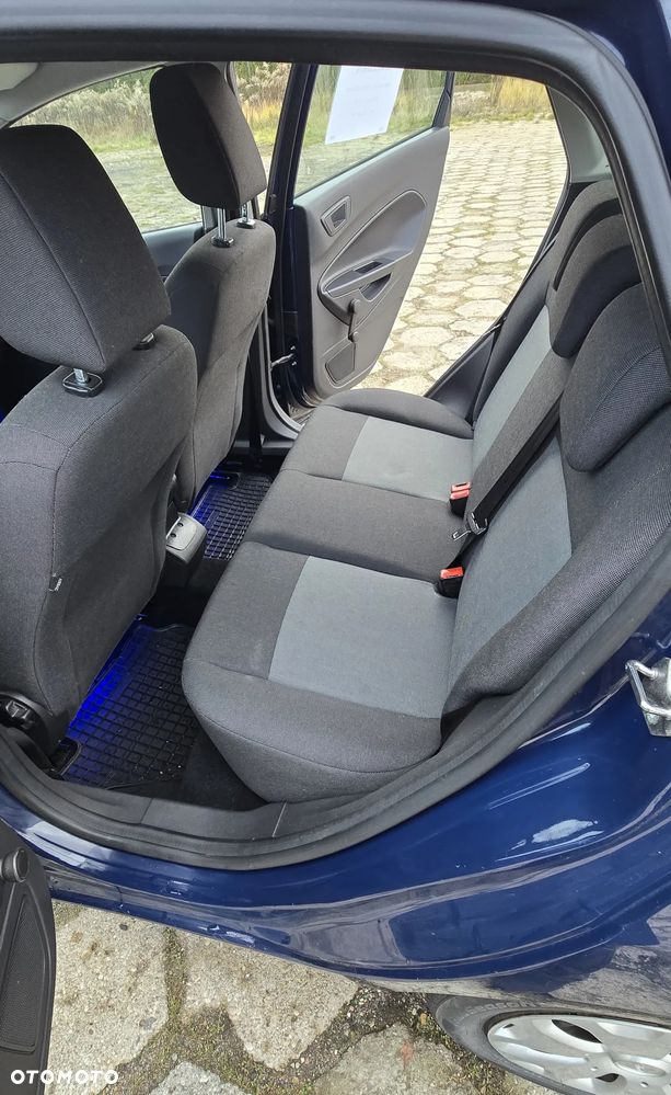 Ford Fiesta 1.5 TDCi Ambiente - 5