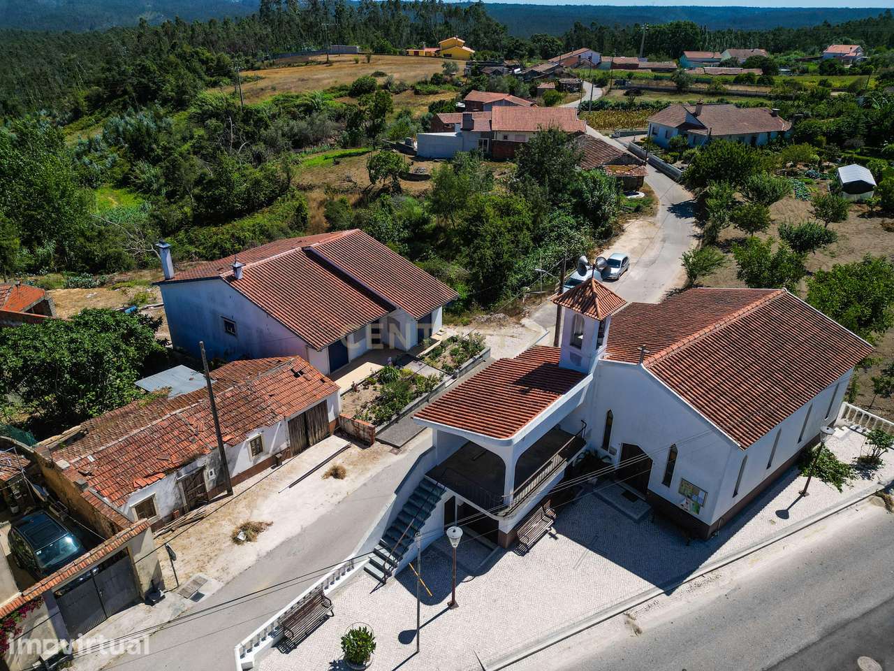 Moradia T3 com Garagem e Terreno a 20 minutos dos Centros de Pombal e - Grande imagem: 5/45