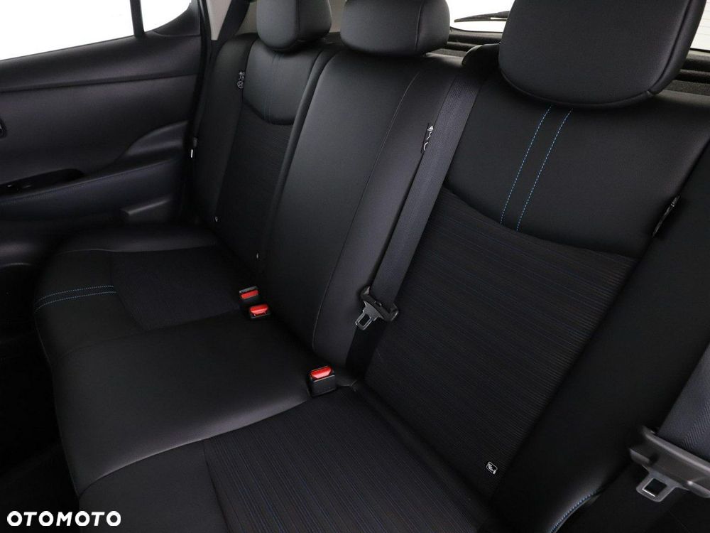 Nissan Leaf 40kWh N-Connecta - 17