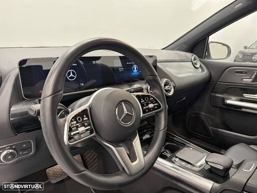 Mercedes-Benz B 200 - 12