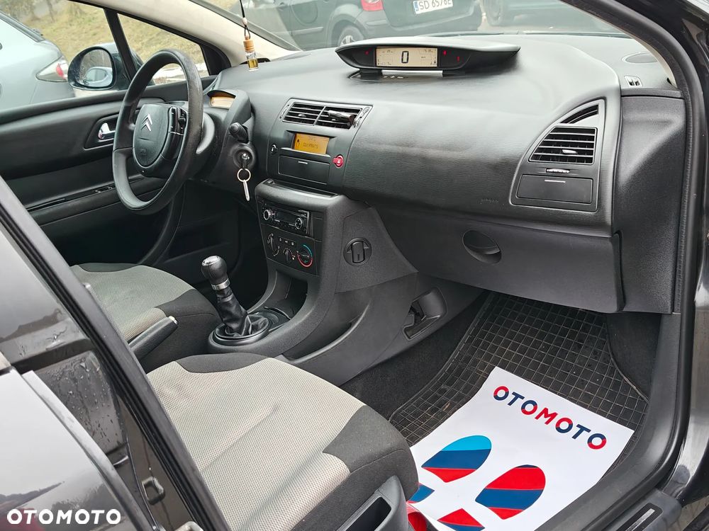 Citroën C4 1.6 16V SX - 19