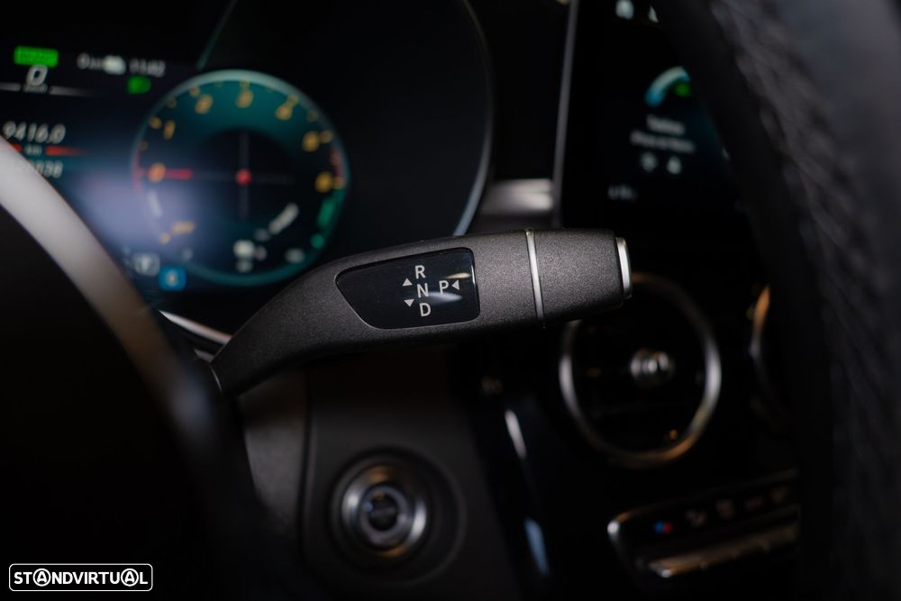 Mercedes-Benz GLC 300 de Coupe 4Matic 9G-TRONIC AMG Line - 35