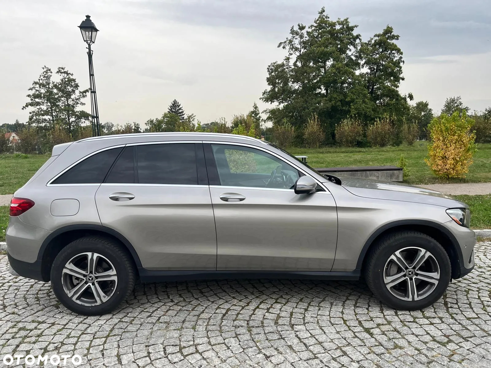 Mercedes-Benz GLC 300 4Matic 9G-TRONIC Exclusive - 5