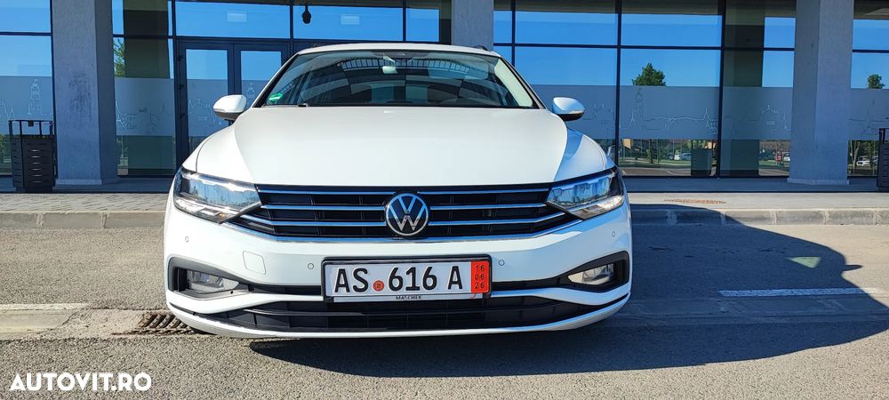 Volkswagen Passat 2.0 TDI SCR DSG Conceptline - 3