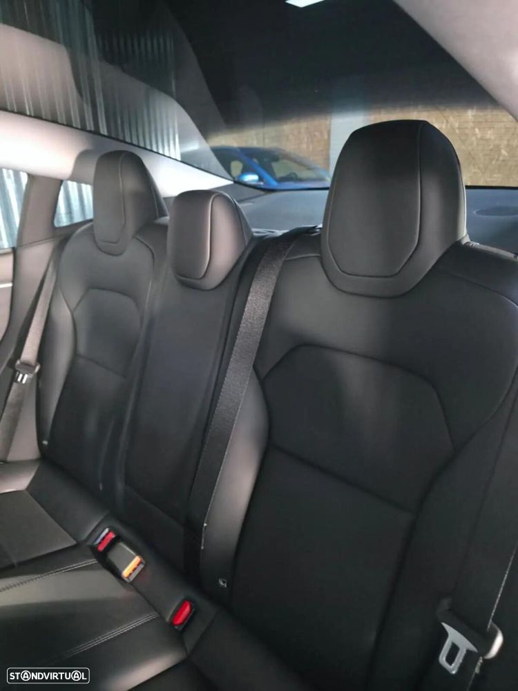 Tesla Model 3 Long Range Tração Integral - 18