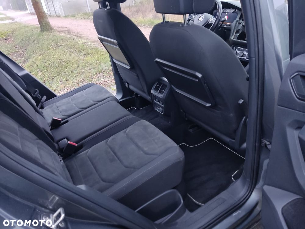 Volkswagen Tiguan - 25