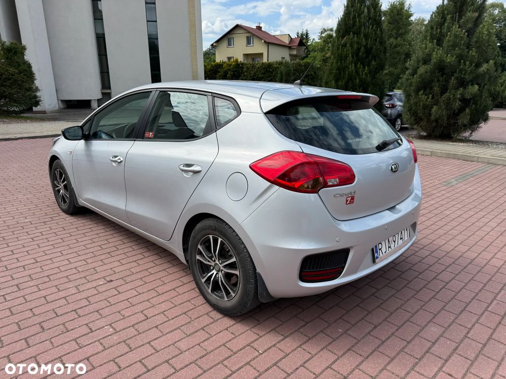Kia Ceed 1.4 M - 9