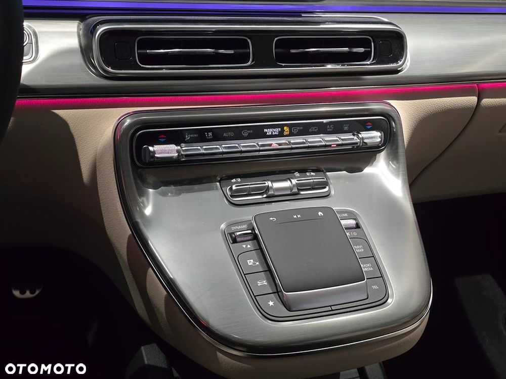 Mercedes-Benz Klasa V 300 d 4-Matic 9G-Tronic Exclusive (d³ugi) - 21