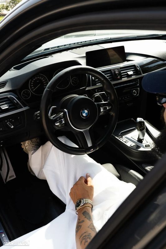 BMW 330 e Pack M Auto - 21