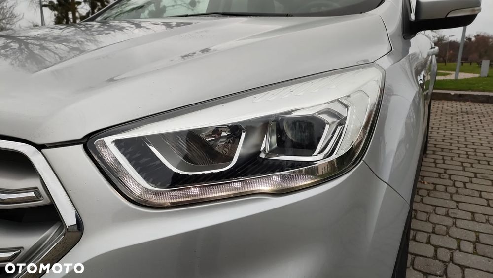 Ford Kuga 1.5 EcoBoost 2x4 Individual - 6