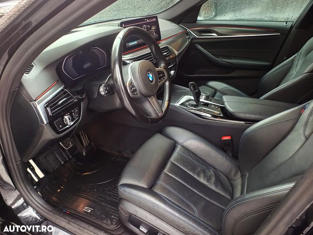 BMW Seria 5 530e xDrive Aut. M Sport Edition - 14