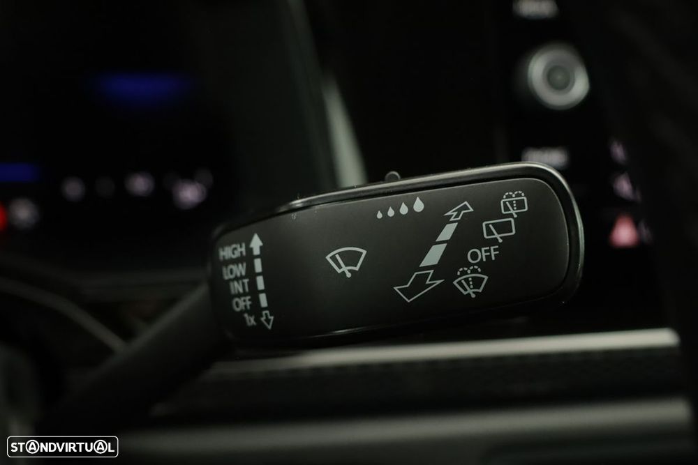 VW Taigo 1.0 TSI Urban DSG - 17