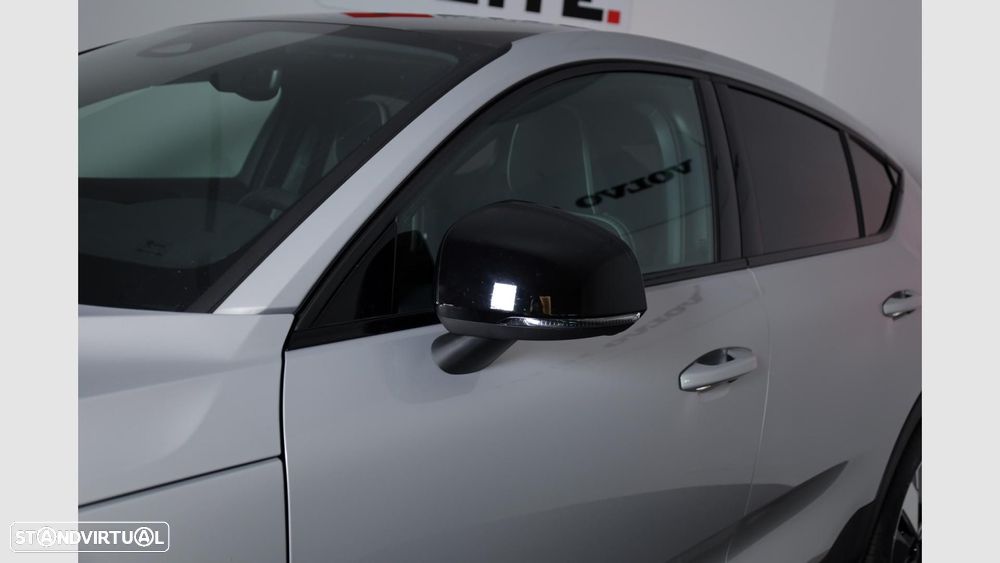 Volvo C40 Recharge Extended Range Plus - 8