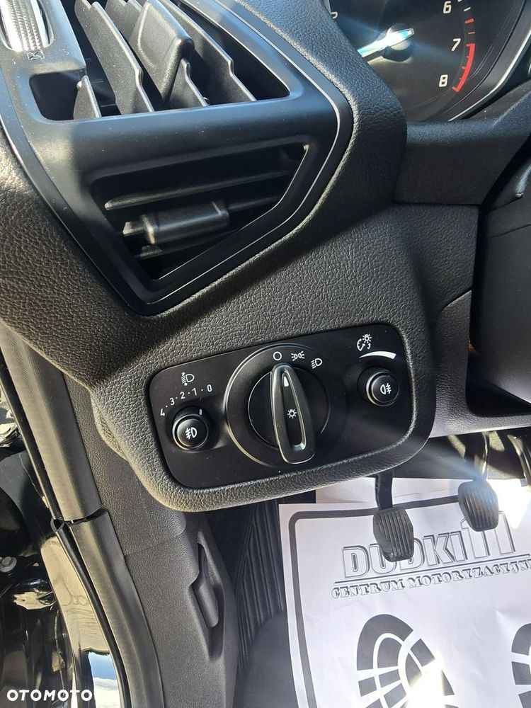 Ford Kuga - 15