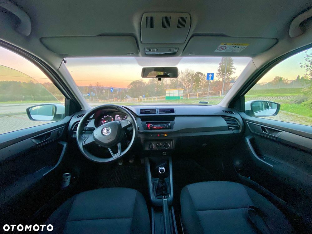 Skoda Fabia 1.2 TSI Active - 5