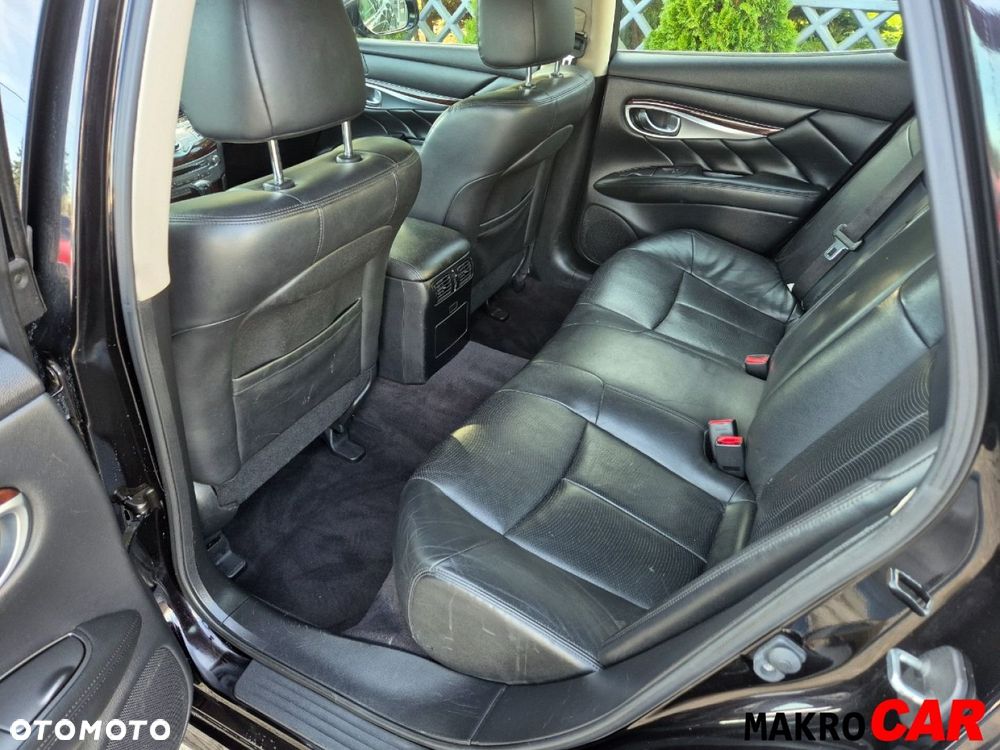 Infiniti Q70 2.2d Premium - 13