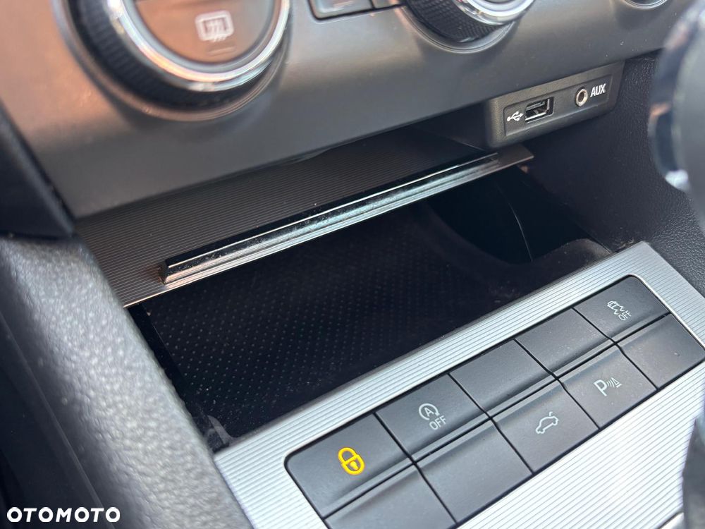 Skoda Octavia 2.0 TDI 4x4 DSG L&K - 19