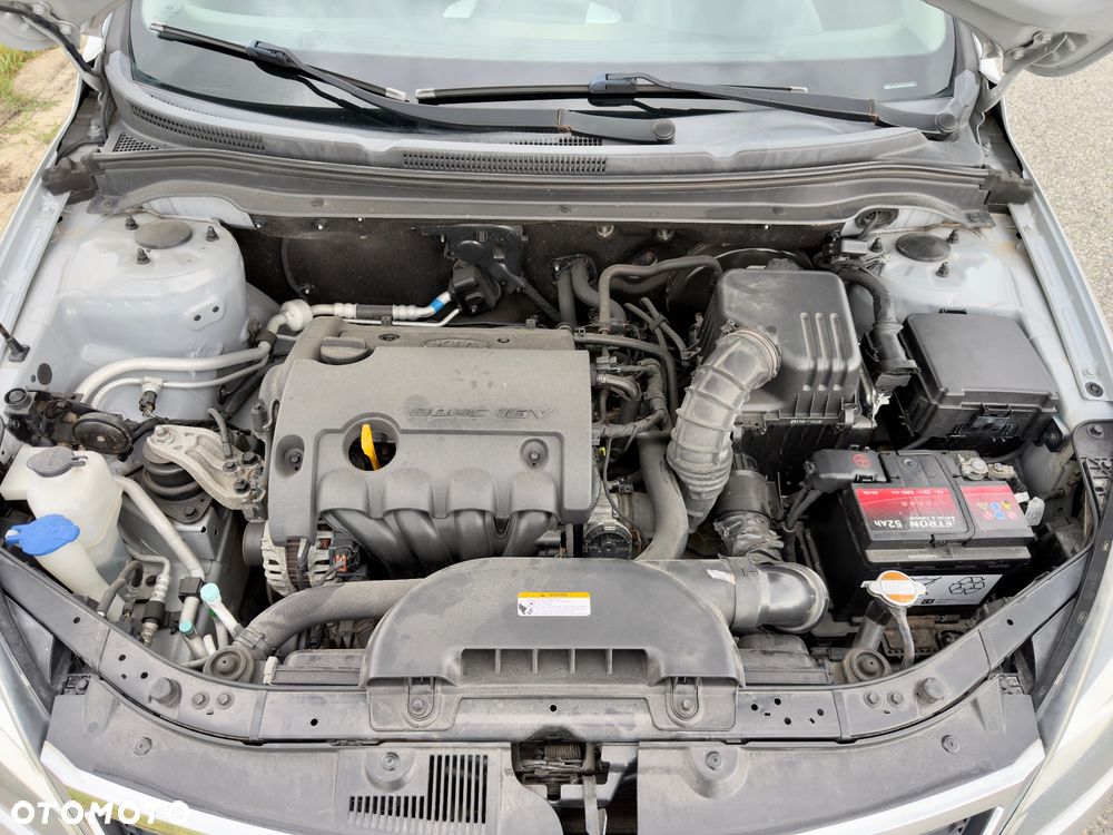 Kia Ceed 1.4 CVVT Attract - 23