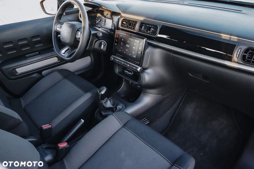 Citroën C3 1.2 PureTech Shine - 25