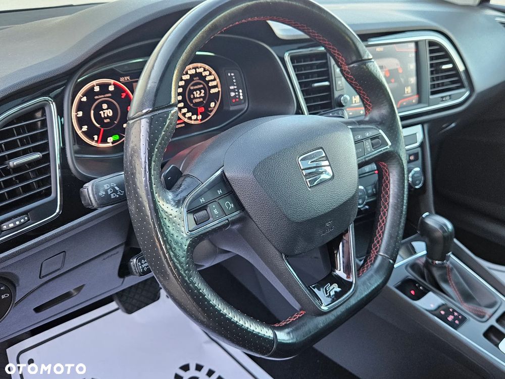 Seat Leon 1.5 eTSI FR DSG - 19