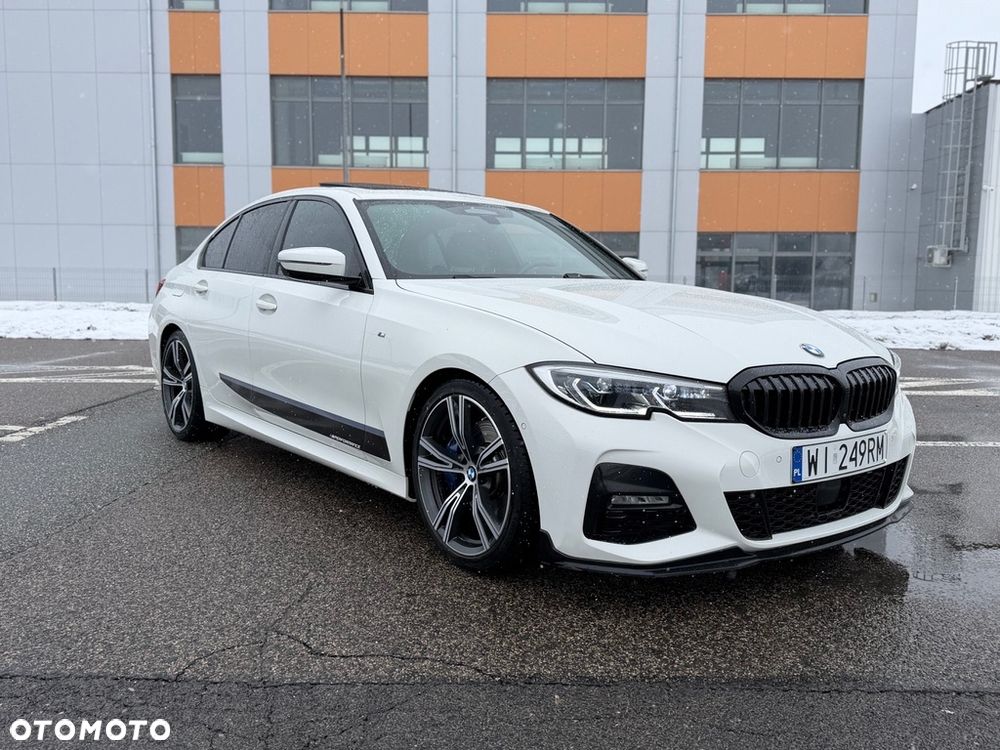 BMW Seria 3 330e M Sport sport - 4
