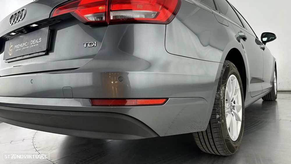 Audi A4 Avant 2.0 TDI Advance - 16