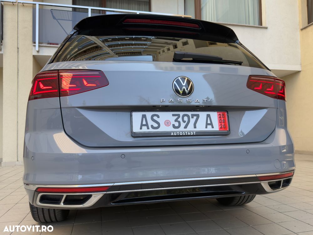 Volkswagen Passat 2.0 TDI SCR DSG R-Line - 17