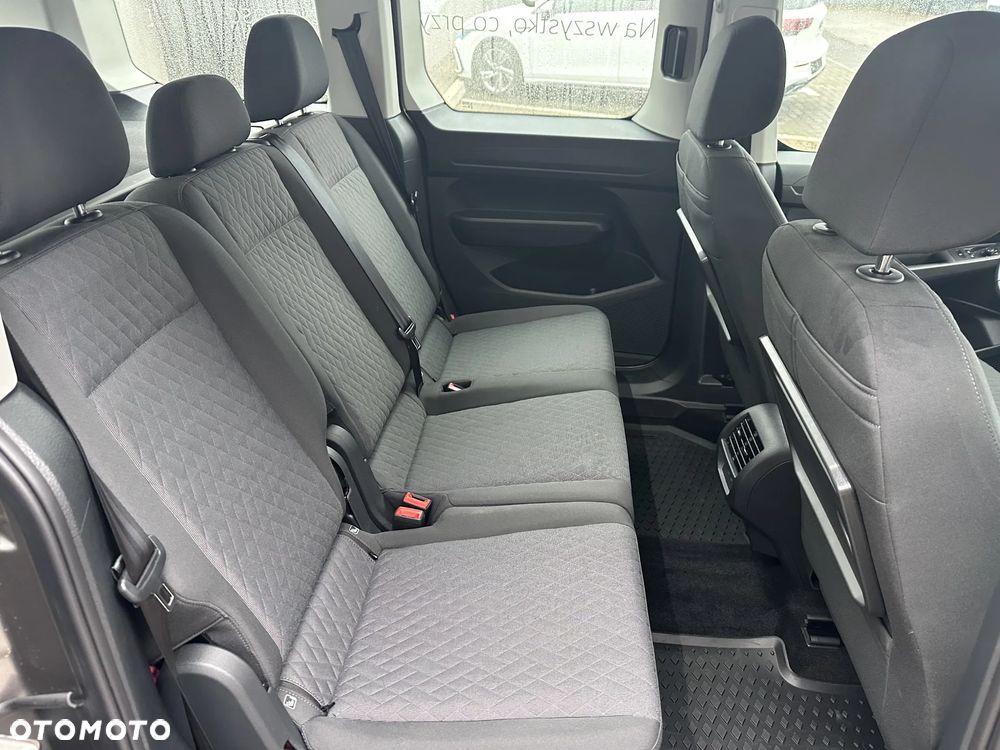 Volkswagen Caddy 1.5 TSI Life DSG - 15