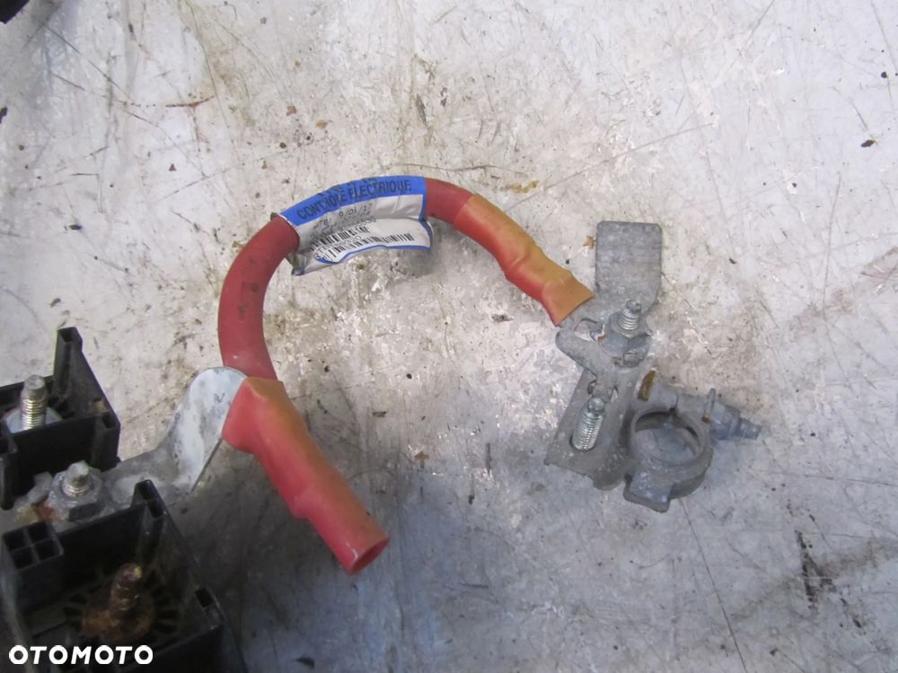 renault trafic III -vivaro B-talento 14->moduł akumulatora 243501820r - 2