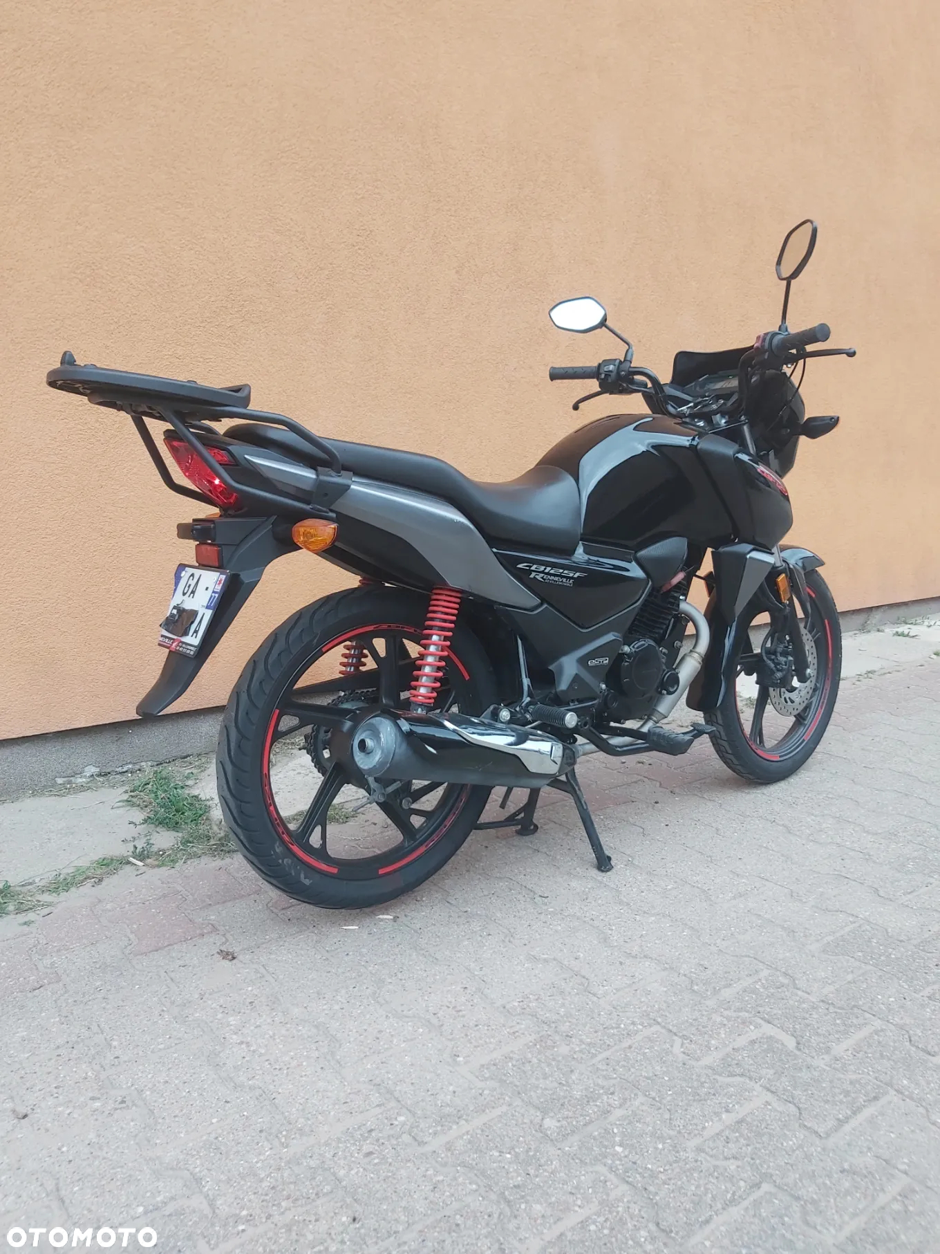 Honda CBR - 12
