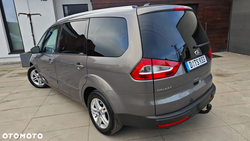 Ford Galaxy 2.0 TDCi Titanium - 23