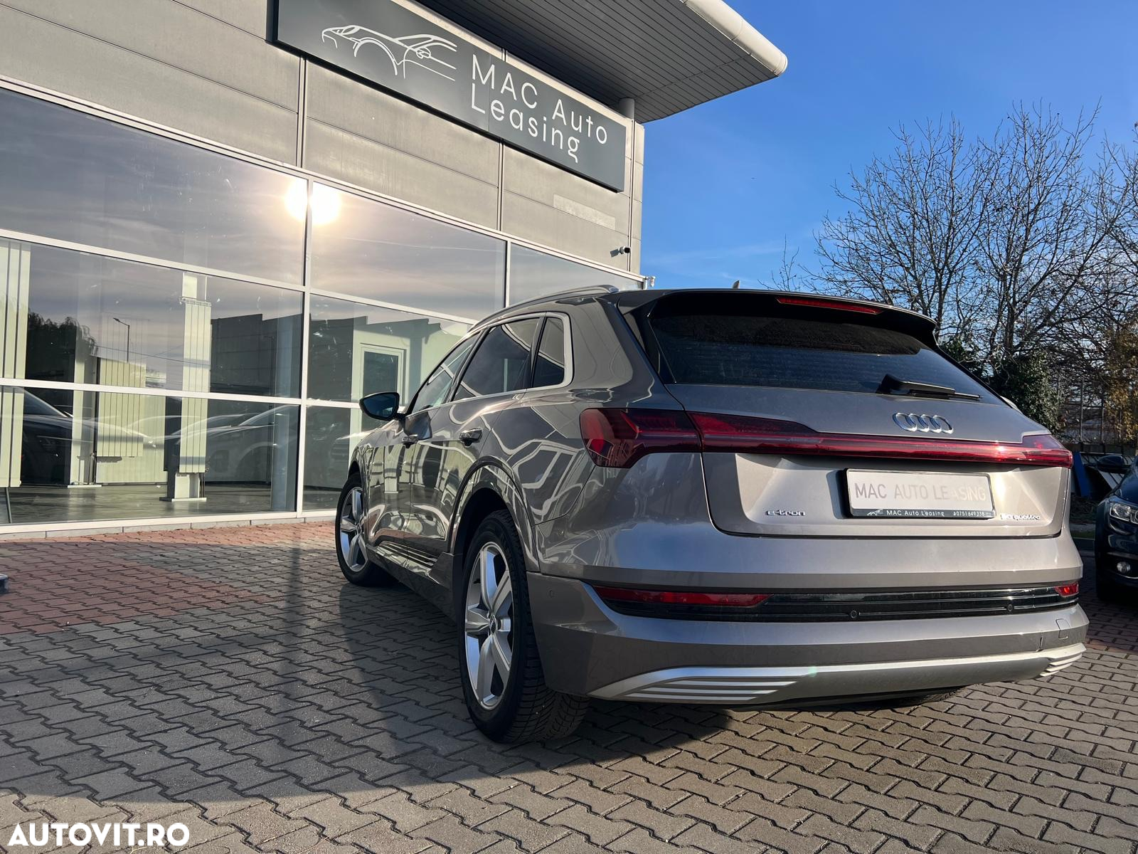 Audi e-tron - 7