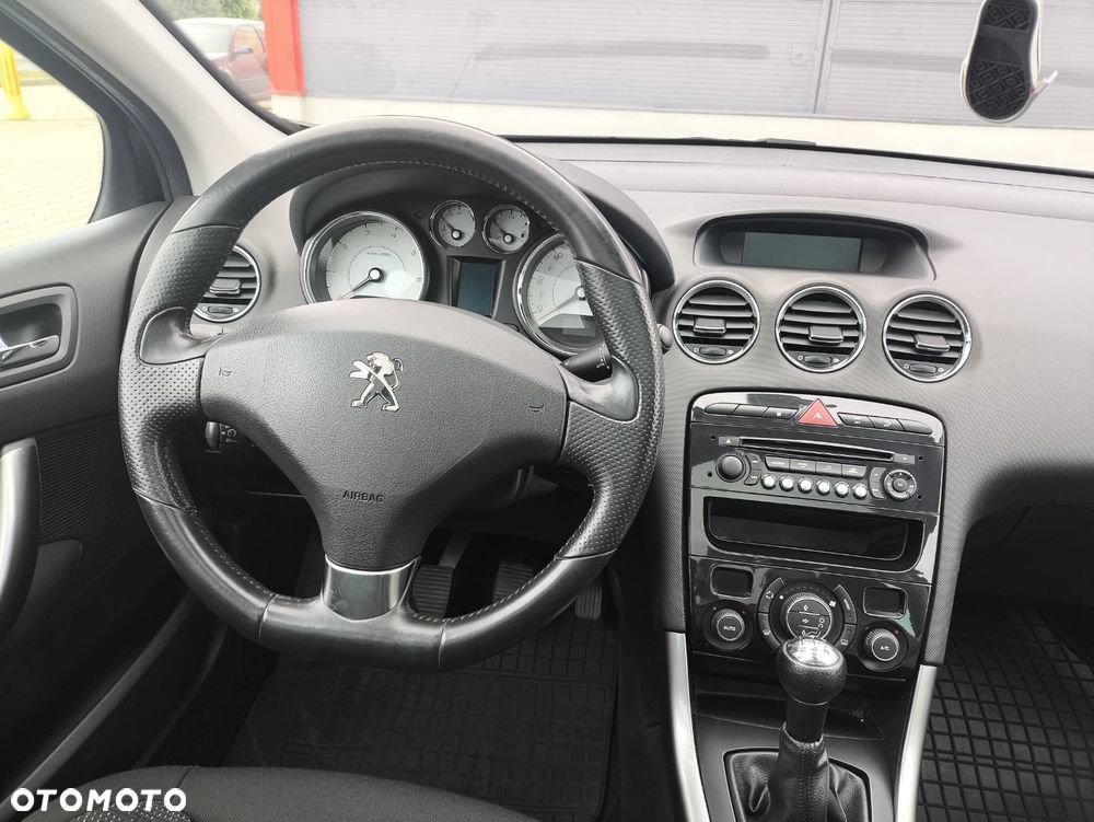 Peugeot 308 120 VTi Premium - 11