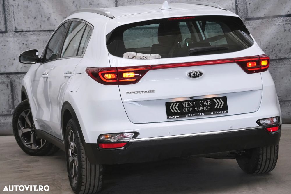 Kia Sportage 1.6 CRDI AWD DCT SPIRIT - 4