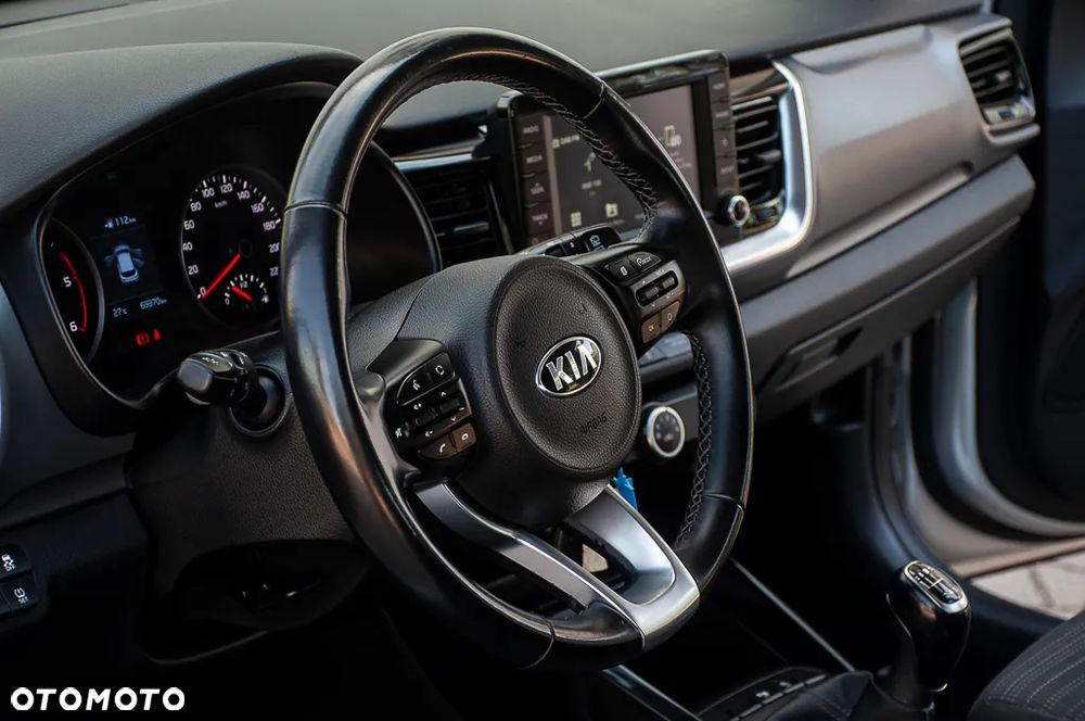 Kia Stonic 1.6 CRDi SCR XL - 25