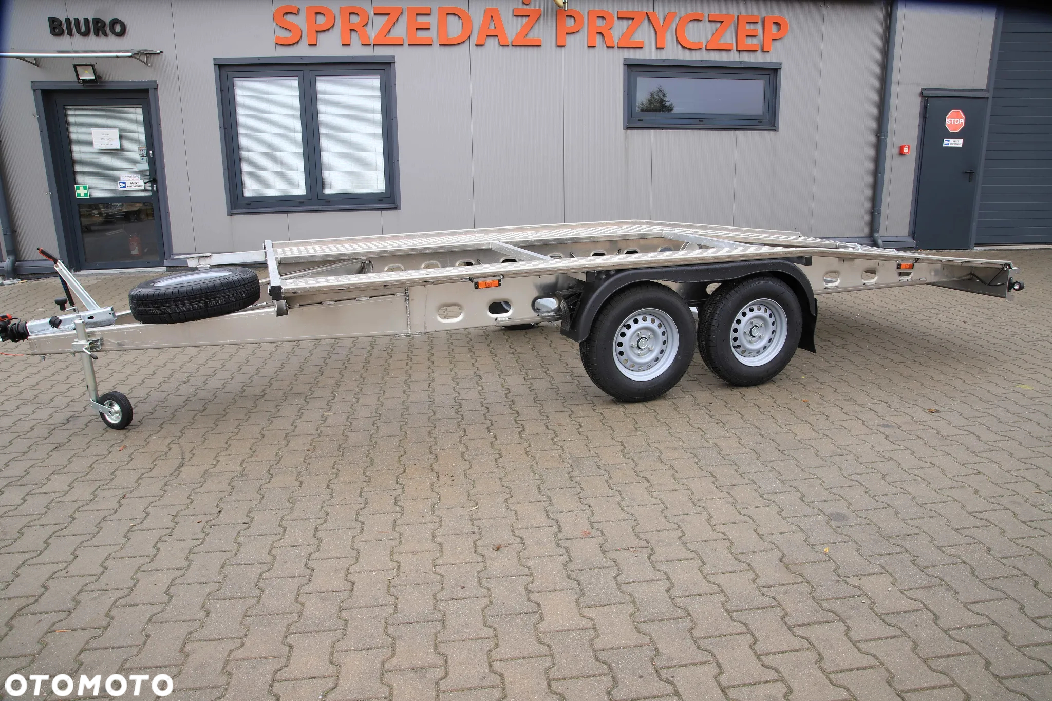 Inny Gala Taurus 4.5x2.05m Full Aluminium 420kg  Koła 14c - 16